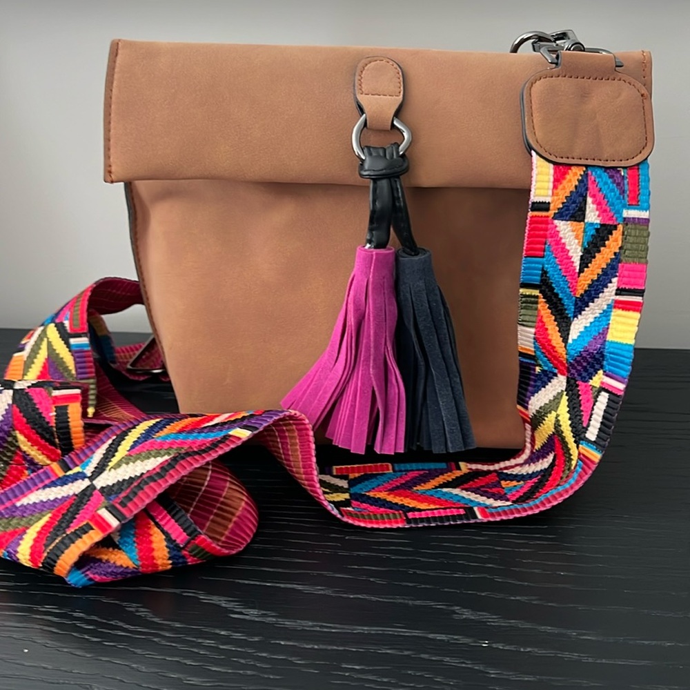 Purse with Strap, Magnet close, Tan with colorful strap, Never Worn